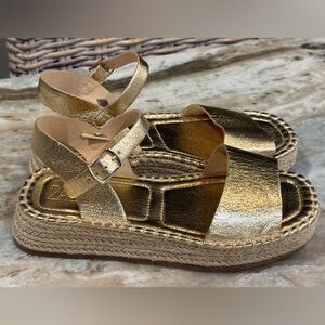 Kids ZARA Gold metallic platform espadrille sandals- Size 34